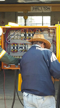 KL Cranes and Lifting Equipment 